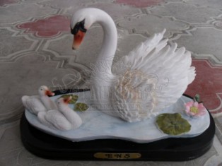 Лебедь