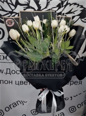 Юна